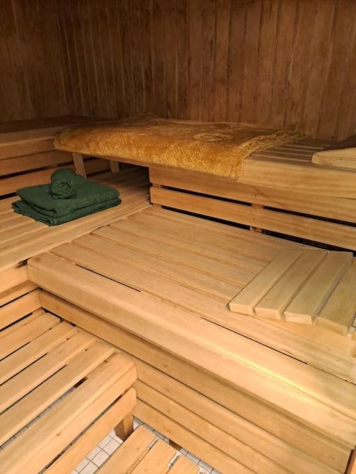 Schwarzwald-Traum Mit Pool Und Sauna Unterkirnach エクステリア 写真