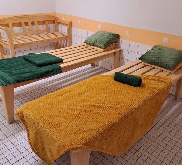 Schwarzwald-Traum Mit Pool Und Sauna Unterkirnach エクステリア 写真
